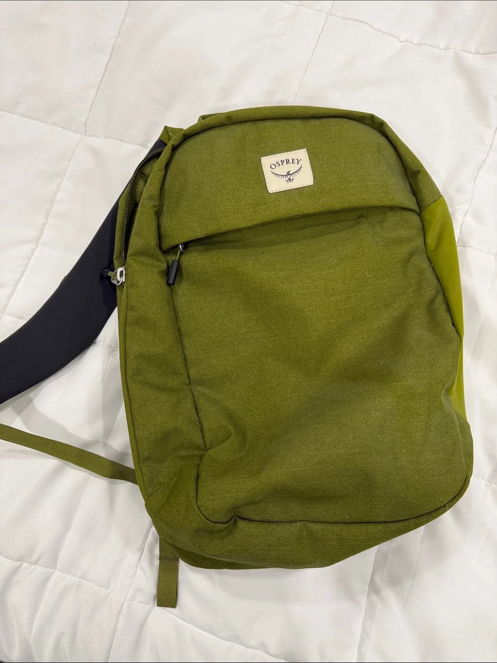 OSPREY Olive Green Minimalist Daily Backpack